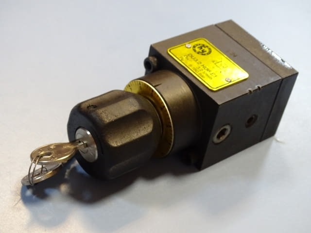 Хидравличен вентил за контрол на потока Ring-Hydraulik DU3.2HO6E1 flow control valve - снимка 4