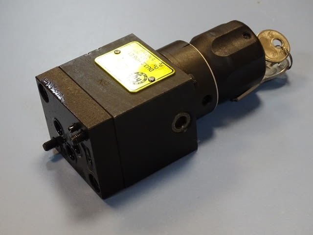 Хидравличен вентил за контрол на потока Ring-Hydraulik DU3.2HO6E1 flow control valve - снимка 7