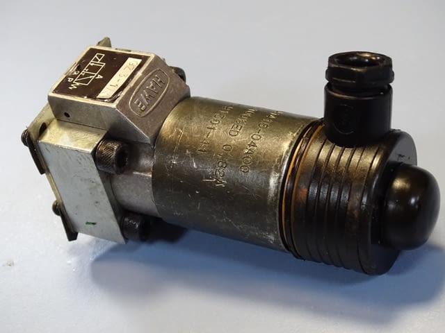 Хидравличен вентил HAWE GZ3.1 24VDC hydraulik directional valve - снимка 7