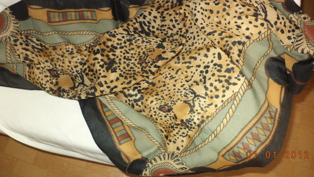 Дамски ДАТСКИ и български шалове - град Пловдив | Шапки / Шалове / Ръкавици - снимка 5