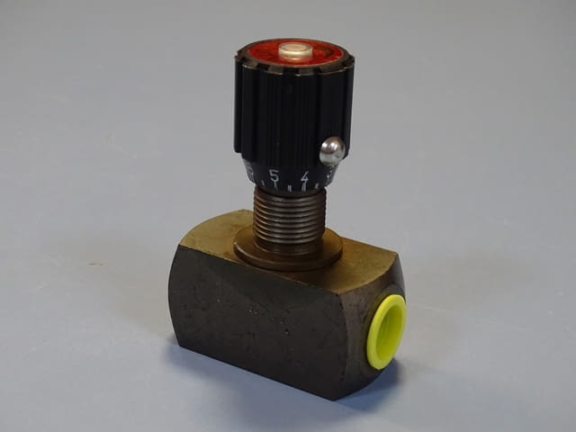 Хидравличен дросел Flutec DV10-1.1/OP flow control valve 350Bar - снимка 1