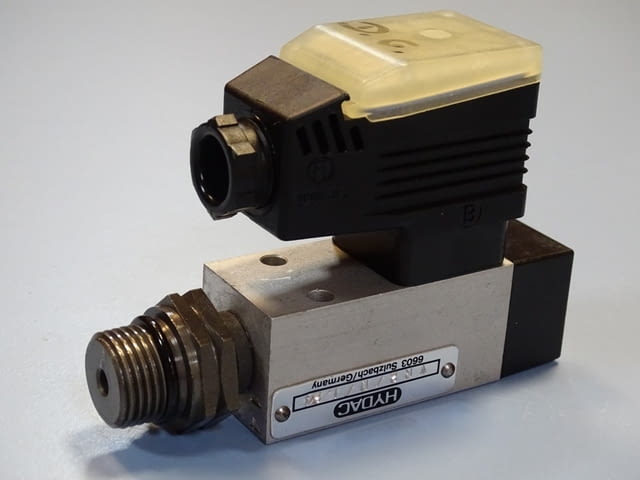 Пресостат вакуумен HYDAC VR2/D/L24 differential pressure filter clogging indicator - снимка 6