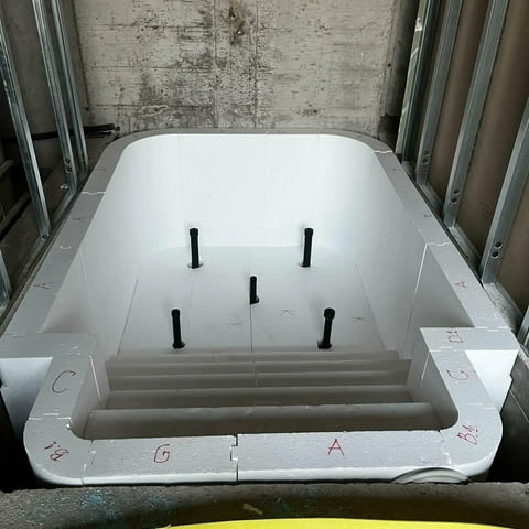 Джакузи и басейни от стиропор, епс - град София | Мебели / Обзавеждане - снимка 1