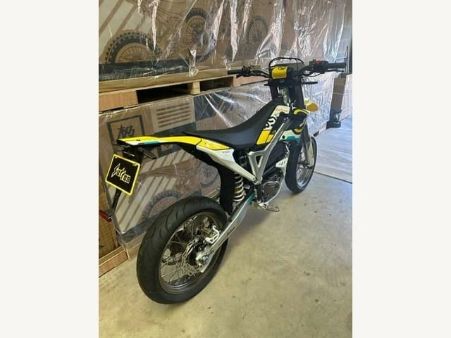 2023 Surron Storm Bee for sale - град София | Други - снимка 2