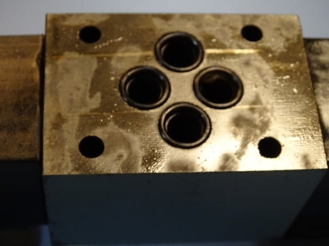 Хидравличен разпределител "Хидравлика" тип РХ 06011 320Bar 24VDC hidraulic solenoid valve - снимка 6