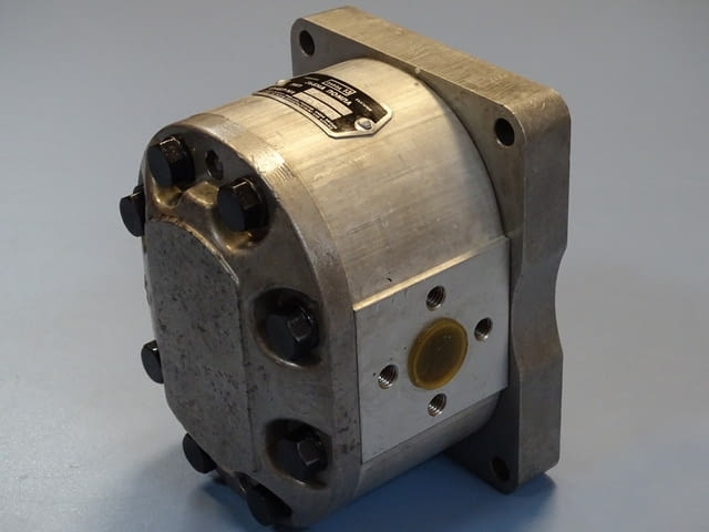 Хидравлична помпа "Хидравлика" А43Х 175Bar Hydraulic pump plessey - снимка 3