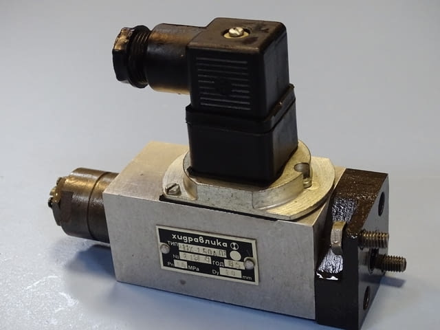 Хидравличен пресостат "Хидравлика" тип РНХ-160АП1 pressure switch 160Bar - снимка 2