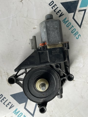 9674254380 предно дясно моторче за ел. стъкло от Пежо 208 1.2i VTi, 82 кс., 5 ск., 2018 г. - снимка 1