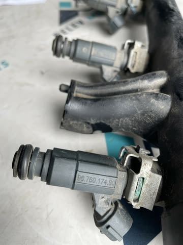 9676017480 инжектор горивна дюза от Пежо 208 1.2i VTi, 82 кс., 5 ск., 2018 г. - снимка 2