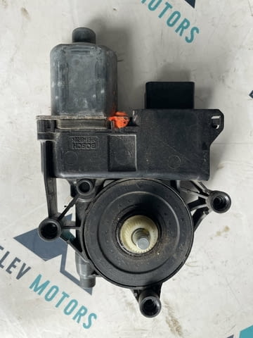 9806081880 предно ляво моторче за ел. стъкло от Пежо 208 1.2i VTi, 82 кс., 5 ск., 2018 г. - снимка 2