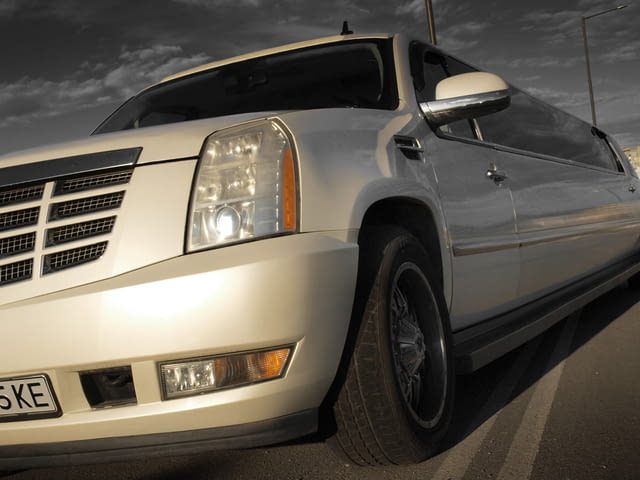 Лимузини под наем Враца, Монтана, Лом и Видин - град Враца | Сватби - снимка 2