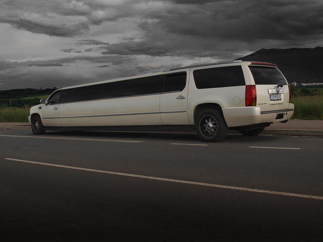 Лимузини под наем Враца, Монтана, Лом и Видин - град Враца | Сватби - снимка 4