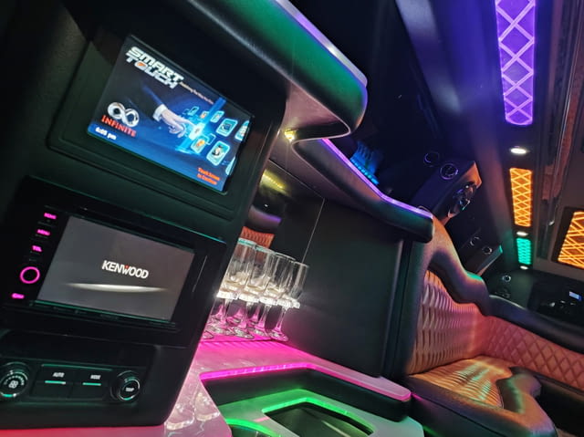 Лимузини под наем Перник, Кюстендил, Дупница и Благоевград, city of Kyustendil - снимка 2