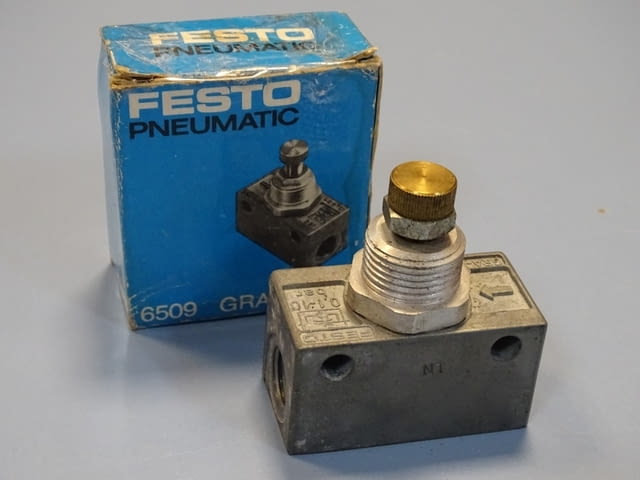 Пневматичен регулатор Festo GRA-1/4-B one-way Flow Control Valve 0.1-10Bar - снимка 1