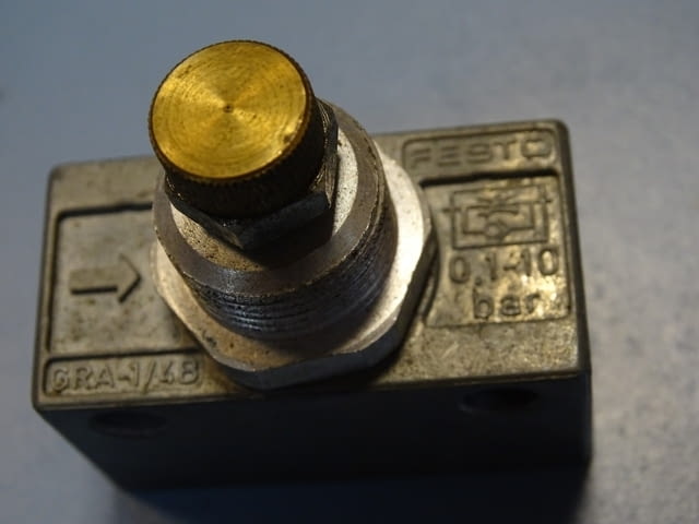 Пневматичен регулатор Festo GRA-1/4-B one-way Flow Control Valve 0.1-10Bar - снимка 3
