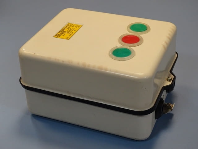 Пускател въздушен реверсивен ПР25Е 500V 25A, city of Plovdiv | Industrial Equipment - снимка 7