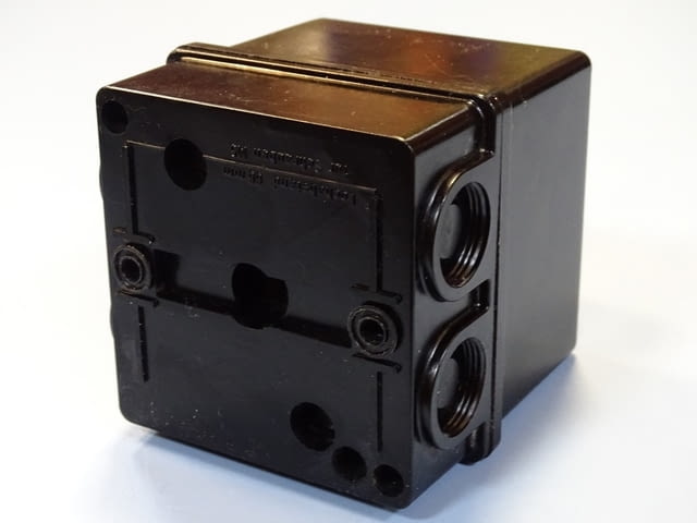 Пакетен превключвател Siemens 3LB2 607-2HA01 rotari switch, city of Plovdiv - снимка 5