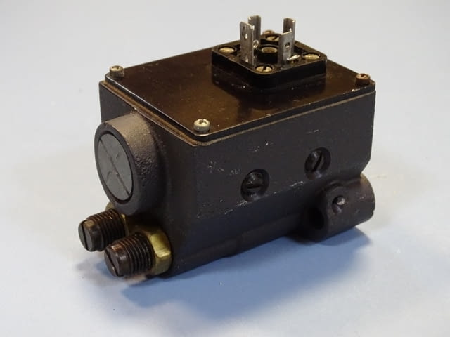 Пресостат за налягяне 1-16Bar 230VAC - град Пловдив | Промишлено Оборудване - снимка 4