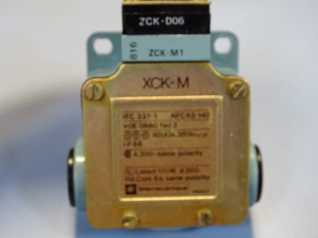 Краен изключвател Telemecanigue XCK-M106 Limit Switch 380VAC, city of Plovdiv - снимка 4