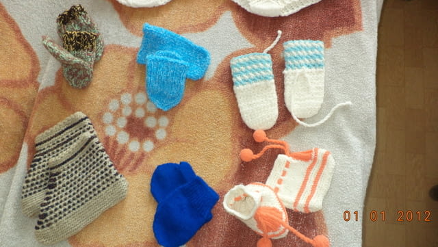 На вашето внимание - плетени дрешки до годинка Hats and accessories - city of Plovdiv | Clothes - снимка 8