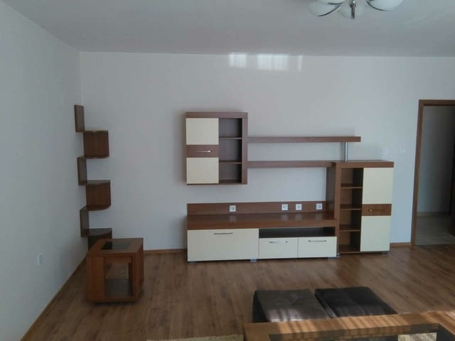 Дава се под наем двустаен апартамент в Тракия 1-bedroom, 68 m2, Brick - city of Plovdiv | Apartments - снимка 5