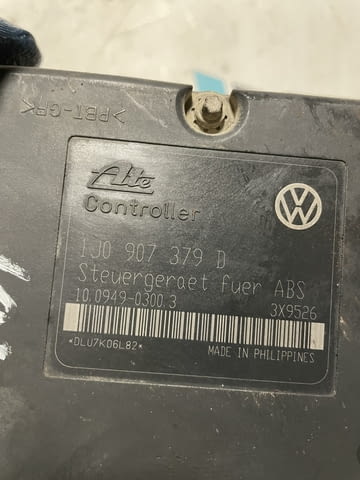 1J0907379D ABS помпа от VW Golf 4 1.9 TDI Спирачна система - село Куманово | Резервни Части - снимка 2