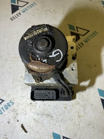 1J0907379G ABS помпа от VW Golf 4 Breaking system - village Kumanovo | Spare Parts - снимка 1