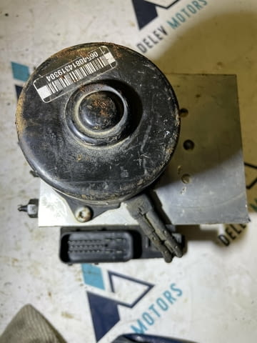 1J0907379Q ABS помпа от Vw Bora 2.0i Спирачна система, VW - село Куманово | Резервни Части - снимка 1