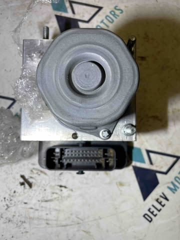 476602738R ABS помпа от Dacia Duster 2, 1.5 DCI, село Куманово | Резервни Части - снимка 1