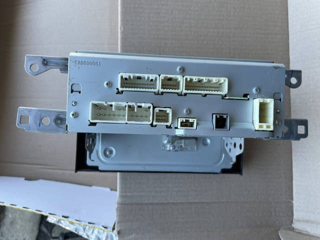 86140-02360 CV-VS75FOAE Навигация мултимедия от Toyota Auris 1. 6i, двигател 1ZR-FAE, ZRE18, 132 кс. - снимка 3