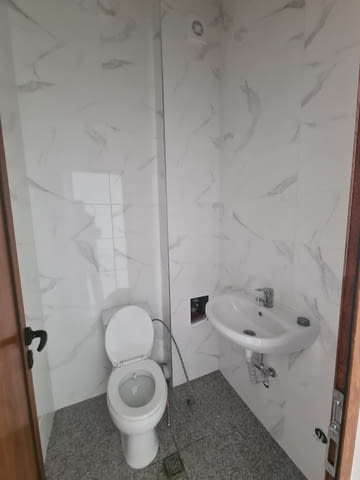 ОФИС/ТЪРГОВСКИ ОБЕКТ в кв. Младежки хълм, град Хасково, град Хасково | Магазини - снимка 2