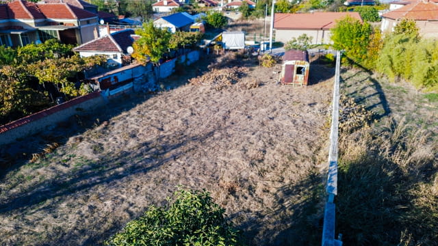 Атрактивен имот - дворно място в Куртово Конаре до Пловдив, village Kurtovo Konarе - снимка 3