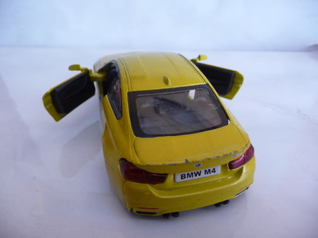 БМВ М4 спортна кола RMZ city отварящи врати тунинг части, city of Radomir - снимка 3