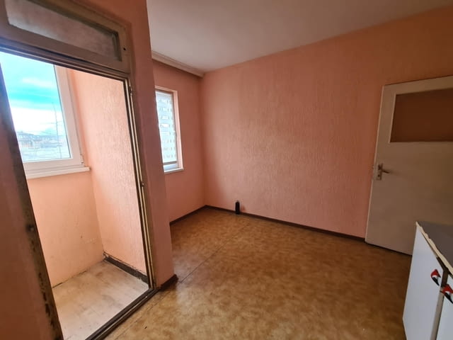 ТРИСТАЕН АПАРТАМЕНТ в кв. Бадема, град Хасково 3-стаен, 81 м2, Панел - град Хасково | Апартаменти - снимка 7