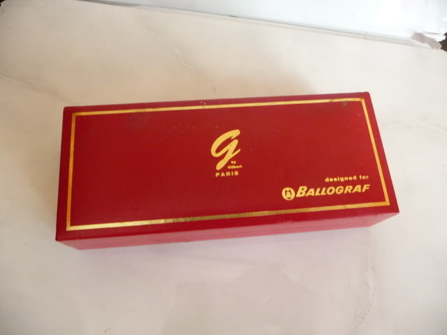 Ballograf Gilbert Paris кутия от химикалка писалка колекция червена - снимка 1