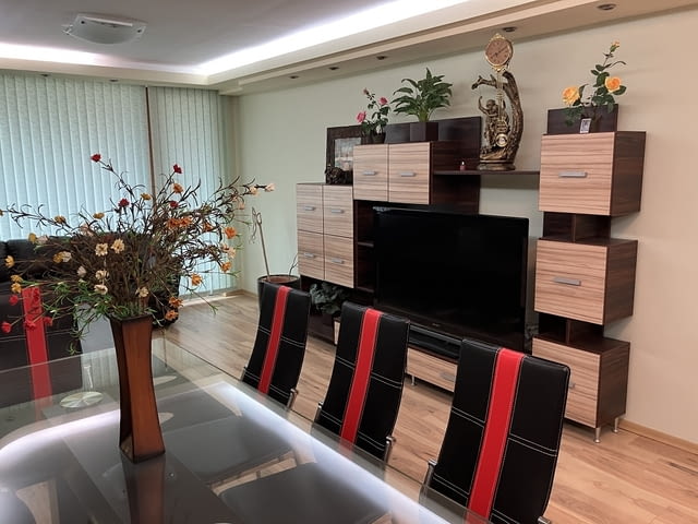 Продавам обзаведен тристаен апартамент 3-стаен, 100 м2, Тухла - град Варна | Апартаменти - снимка 10