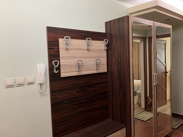 Продавам обзаведен тристаен апартамент 3-стаен, 100 м2, Тухла - град Варна | Апартаменти - снимка 11