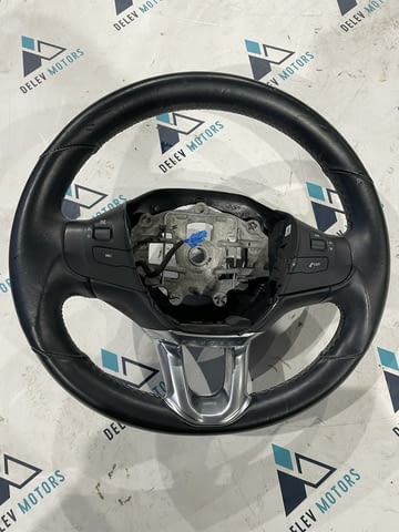 Кожен волан от Peugeot 2008 1. 2THP PureTech 110кс. , двигател HNZ, 86 000km. , автоматик, 2017 г. ,