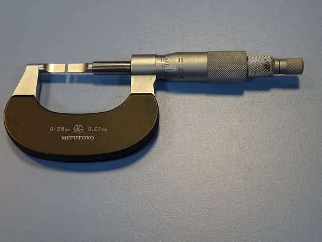 Микрометър Mitutoyo 122-101 (0-25mm) Handener steel blade, city of Plovdiv - снимка 3