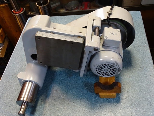 Приспособление за вътрешен шлайф Buscher&Grieving+AEG typ AD71NZ2 220/380V - снимка 1