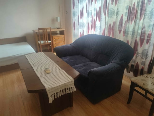 Давам под наем боксониера в Тракия 1-стаен, 40 м2, Панел - град Пловдив | Апартаменти - снимка 1