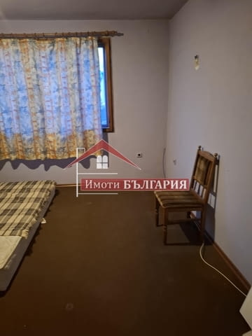 БЕЗ КОМИСИОННА! Двустаен тухлен апартамент в гр.Карлово, обл.Пловдив - снимка 3