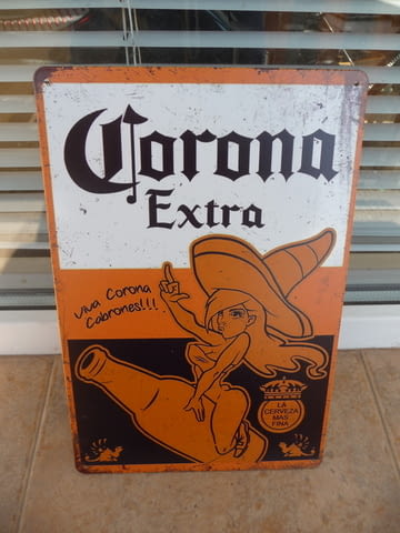 Метална табела бира Corona Extra бутилка каубойка среден пръст реклама - снимка 1
