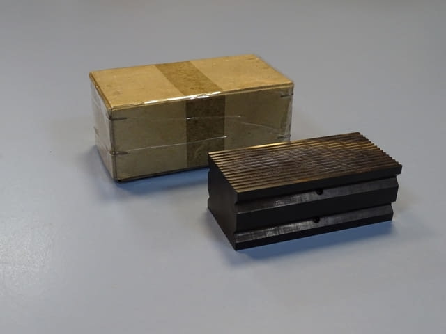 Измервателна плоча TESA 95x45x35mm SWISS - city of Plovdiv | Instruments - снимка 1