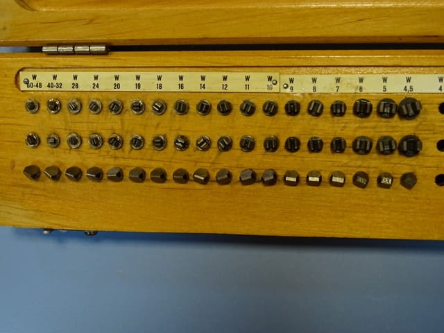 Комплект накрайници за резбомер VEB Suhl W4.5-W48/60, град Пловдив | Инструменти - снимка 2