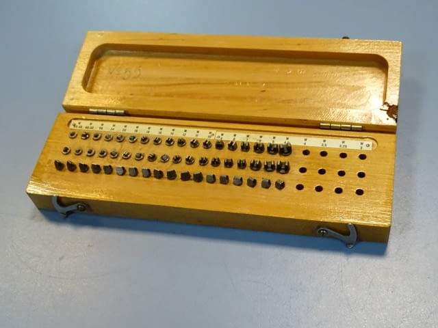 Комплект накрайници за резбомер VEB Suhl W4.5-W48/60, град Пловдив | Инструменти - снимка 5