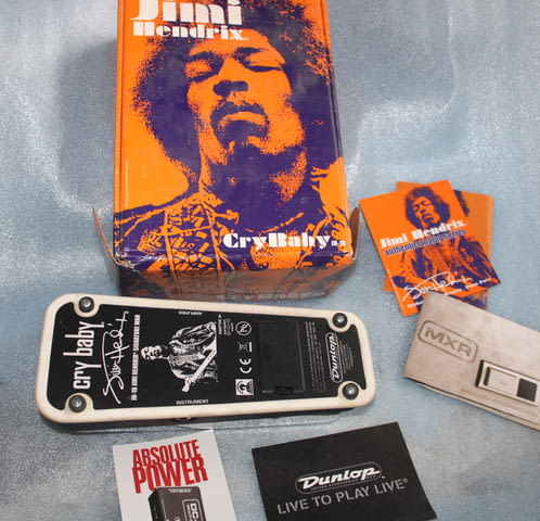 Dunlop Wha JH Cry Baby - Jimi Hendrix УА-УА ПОЧТИ НОВ - град София | Други - снимка 4