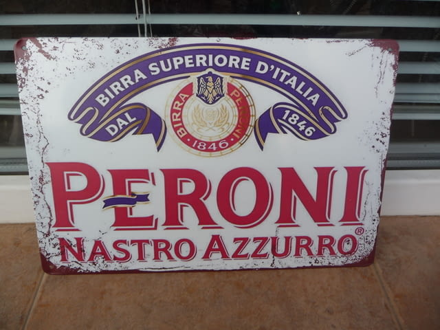 Метална табела Peroni италиянска бира премиум хубава напитка, град Радомир - снимка 1