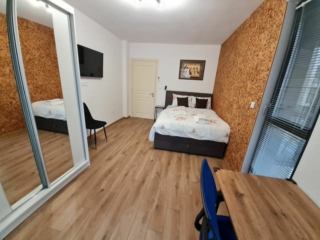 Тристаен. луксозен - топ център. 3-стаен, 110 м2, Тухла - град Варна | Апартаменти - снимка 2