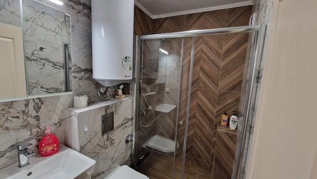 Тристаен. луксозен - топ център. 3-стаен, 110 м2, Тухла - град Варна | Апартаменти - снимка 8